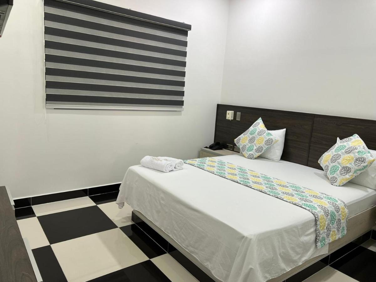 Hotel Magfair Doradal Exterior foto