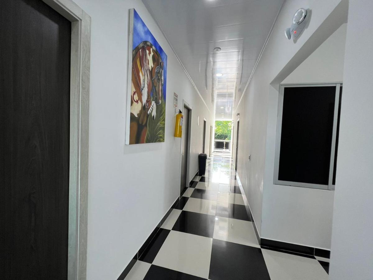 Hotel Magfair Doradal Exterior foto